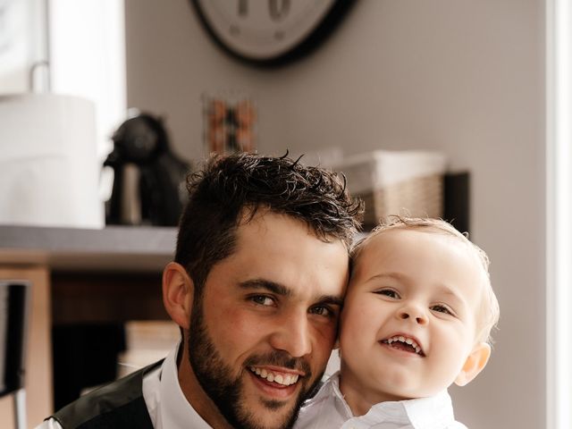 Le mariage de Laura et Kevin à Boisset-Saint-Priest, Loire 4