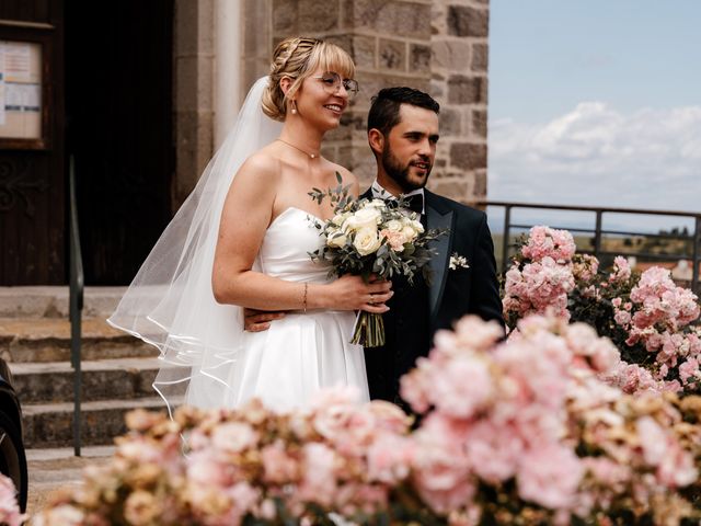 Le mariage de Laura et Kevin à Boisset-Saint-Priest, Loire 11