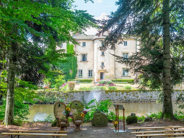 Le mariage de Jordan et Marie à Saint-Dier-d&apos;Auvergne, Puy-de-Dôme 6