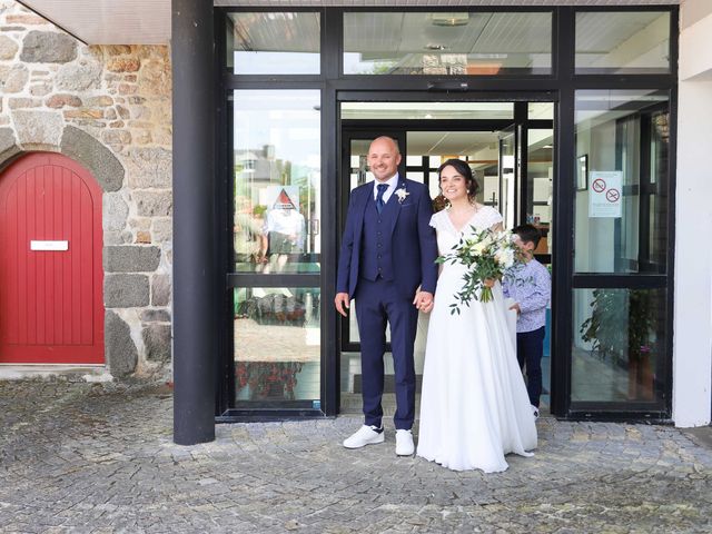 Le mariage de Mathieu et Laëtitia à Plounéventer, Finistère 20