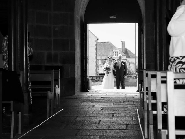 Le mariage de Mathieu et Laëtitia à Plounéventer, Finistère 24