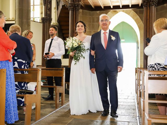 Le mariage de Mathieu et Laëtitia à Plounéventer, Finistère 25