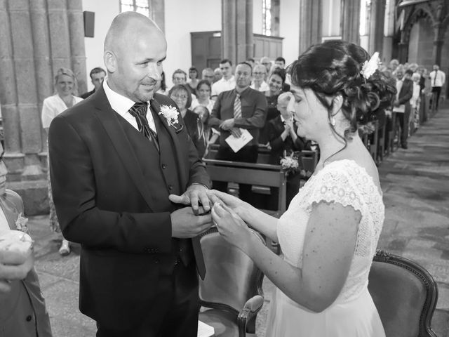 Le mariage de Mathieu et Laëtitia à Plounéventer, Finistère 36