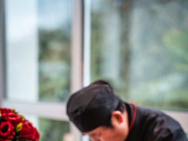 Le mariage de Noemie et Erwin à Vitry-sur-Seine, Val-de-Marne 12