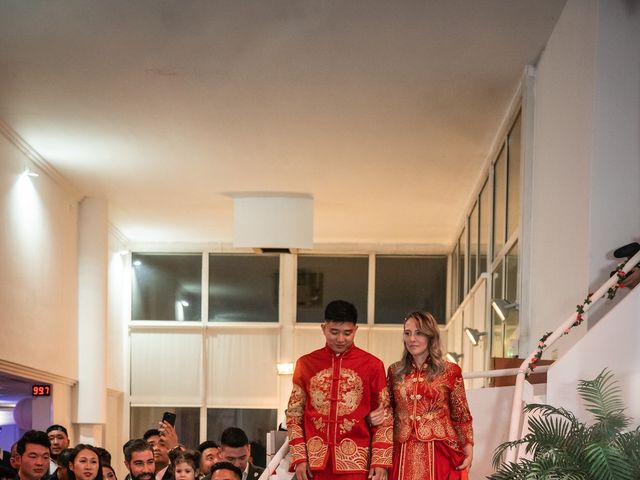 Le mariage de Noemie et Erwin à Vitry-sur-Seine, Val-de-Marne 22
