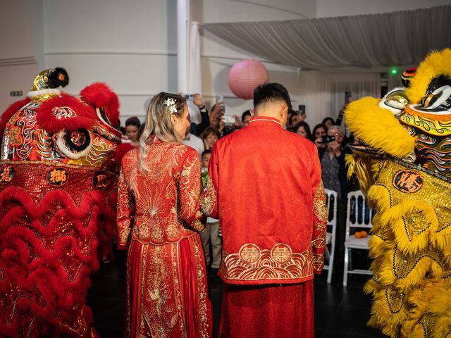 Le mariage de Noemie et Erwin à Vitry-sur-Seine, Val-de-Marne 23