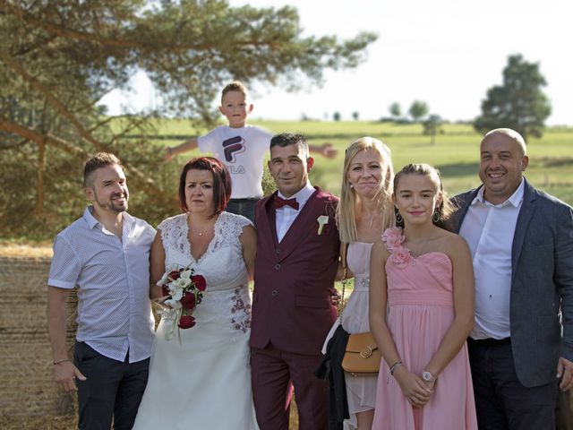 Le mariage de Jean-Chris et Amandine à Marvejols, Lozère 21