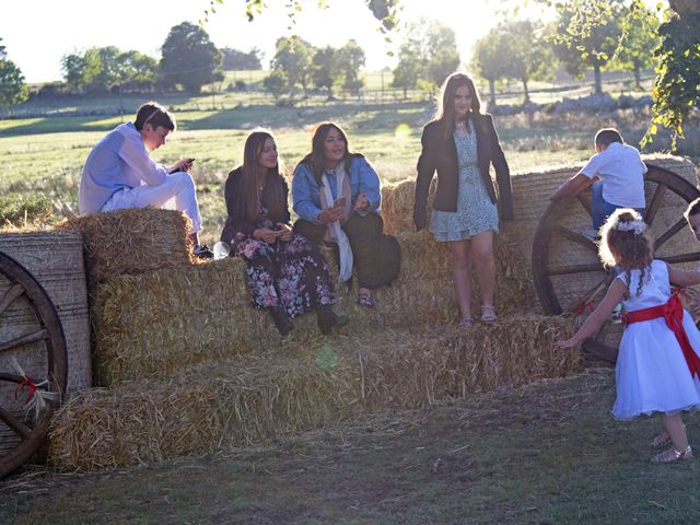 Le mariage de Jean-Chris et Amandine à Marvejols, Lozère 25