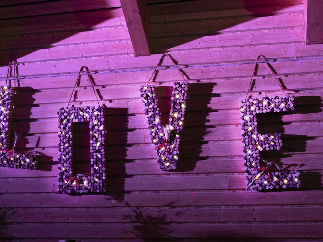 Le mariage de Jean-Chris et Amandine à Marvejols, Lozère 33