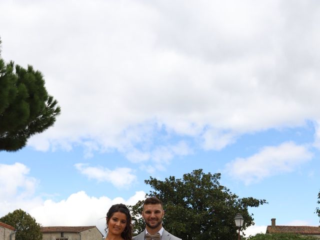 Le mariage de Rémy et Mélodie à Lusignan, Vienne 12