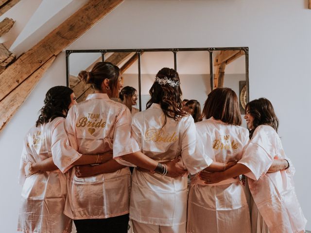 Le mariage de Julien et Elodie à Rosny-sur-Seine, Yvelines 3