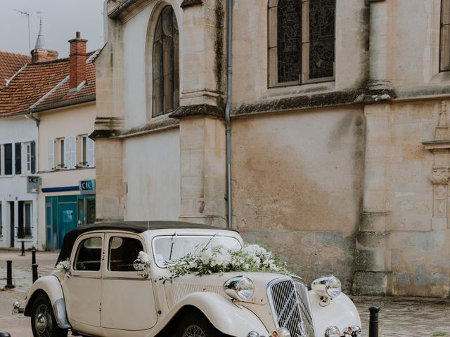 Le mariage de Julien et Elodie à Rosny-sur-Seine, Yvelines 11