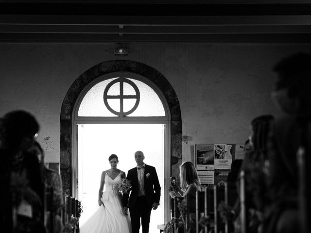 Le mariage de Claudie et Alexandre à Ploudaniel, Finistère 51