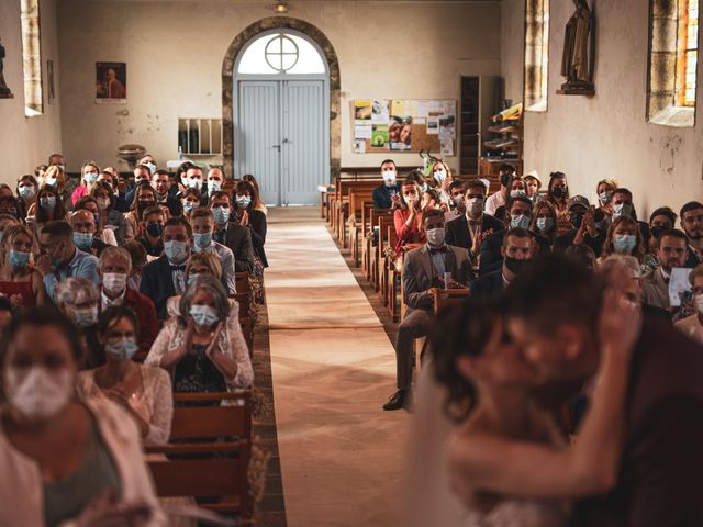 Le mariage de Claudie et Alexandre à Ploudaniel, Finistère 53