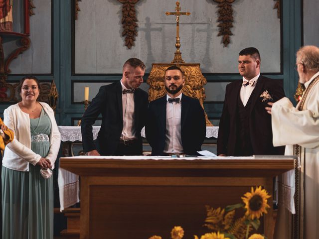 Le mariage de Claudie et Alexandre à Ploudaniel, Finistère 57