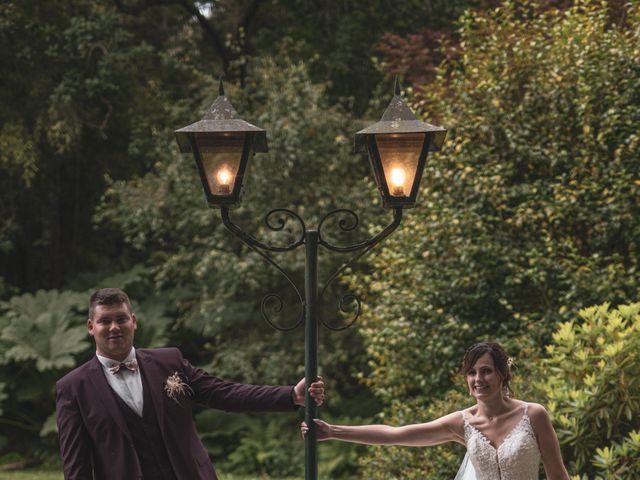 Le mariage de Claudie et Alexandre à Ploudaniel, Finistère 87