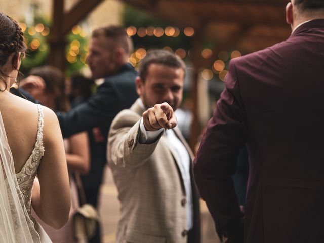 Le mariage de Claudie et Alexandre à Ploudaniel, Finistère 104