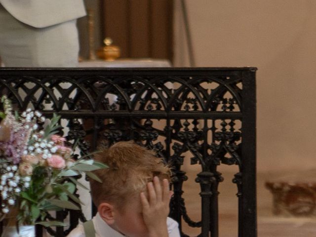 Le mariage de Alexandra et Jean Claude à Peyrefitte-du-Razès, Aude 1