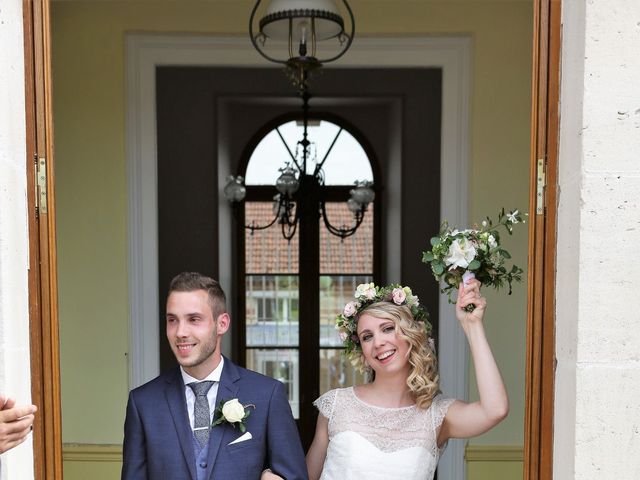 Le mariage de Rodolphe et Laura à Montmort Lucy, Marne 4