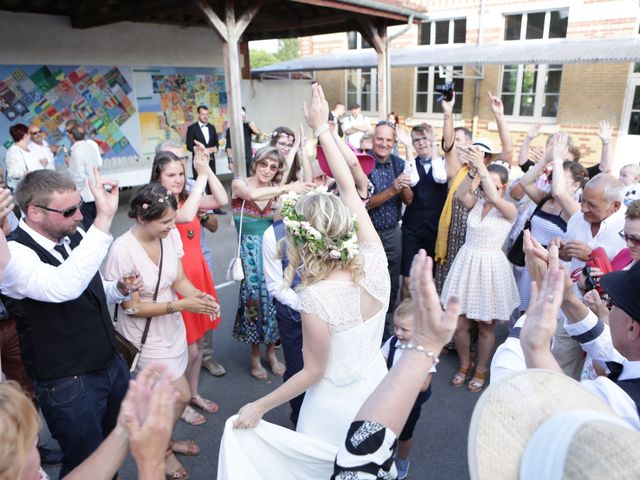 Le mariage de Rodolphe et Laura à Montmort Lucy, Marne 10