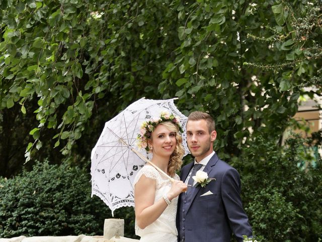 Le mariage de Rodolphe et Laura à Montmort Lucy, Marne 24