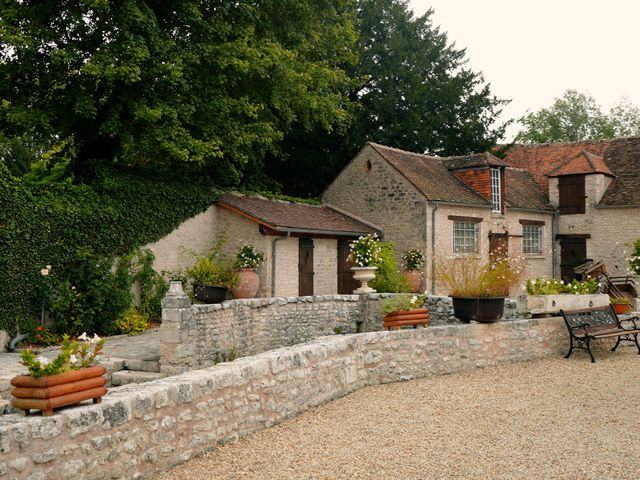 Le mariage de Philippe et Clara à Souppes-sur-Loing, Seine-et-Marne 24