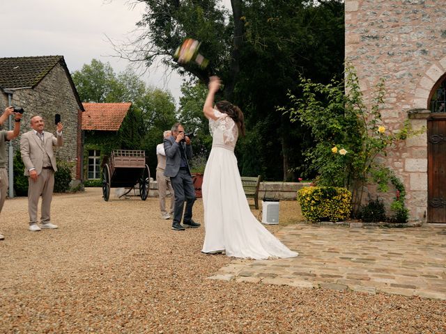 Le mariage de Philippe et Clara à Souppes-sur-Loing, Seine-et-Marne 55