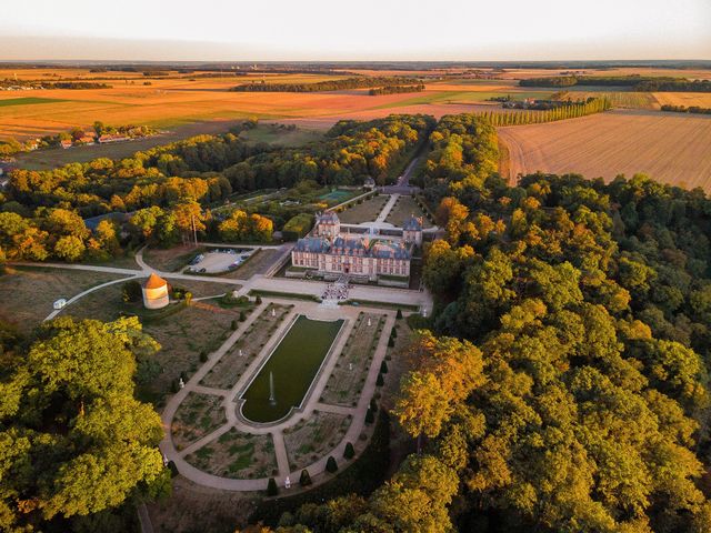 Le mariage de Thibaut et Van à Versailles, Yvelines 11