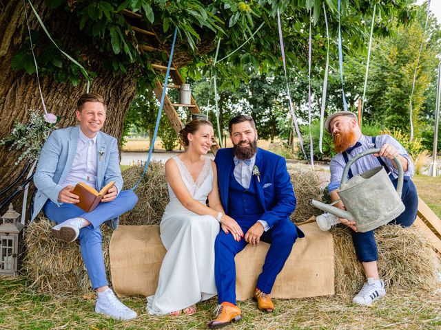 Le mariage de Pierre-Emmanuel et Sonia à Laval, Mayenne 77