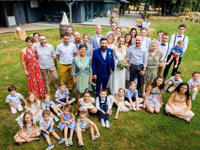 Le mariage de Pierre-Emmanuel et Sonia à Laval, Mayenne 86