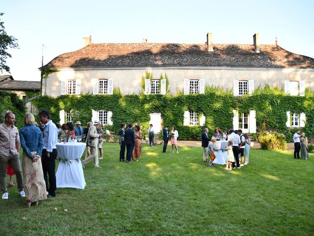 Le mariage de Florent et Laura à Lantignié, Rhône 20