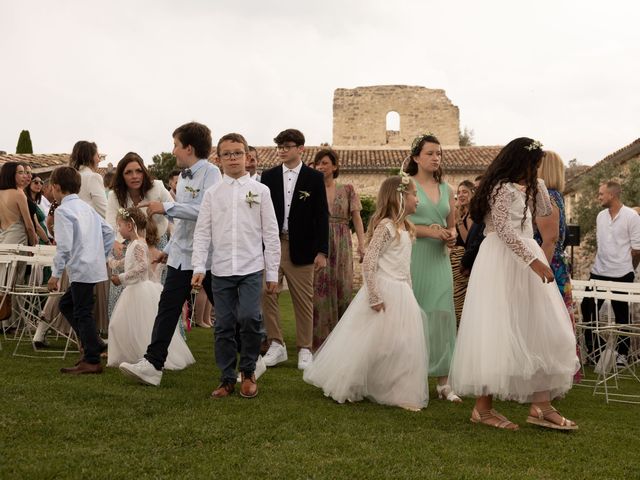 Le mariage de Alexandre et Céline à Grignan, Drôme 39