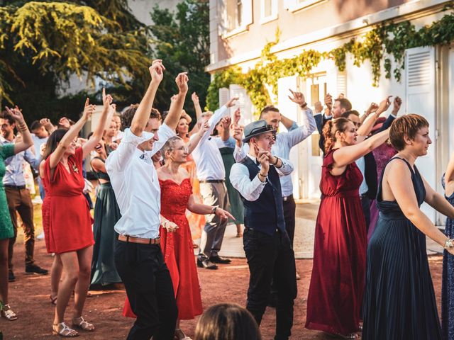 Le mariage de Raphaël et Elsa à Saint-Genis-Laval, Rhône 17