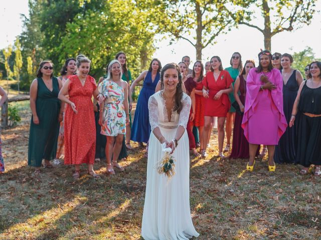 Le mariage de Raphaël et Elsa à Saint-Genis-Laval, Rhône 24