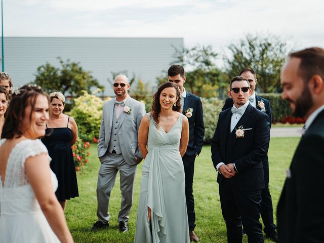 Le mariage de Aurélien et Laurène à Griselles, Loiret 56