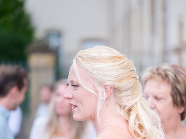 Le mariage de Damien et Daisy à Montbeugny, Allier 11