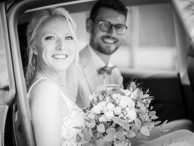 Le mariage de Damien et Daisy à Montbeugny, Allier 13