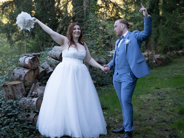 Le mariage de Stanley et Morgane à Saint-Michel-sur-Savasse, Drôme 33