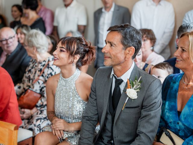 Le mariage de Matthias et Parrine à Ouézy, Calvados 15