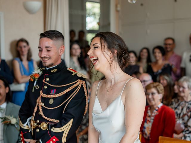 Le mariage de Matthias et Parrine à Ouézy, Calvados 19