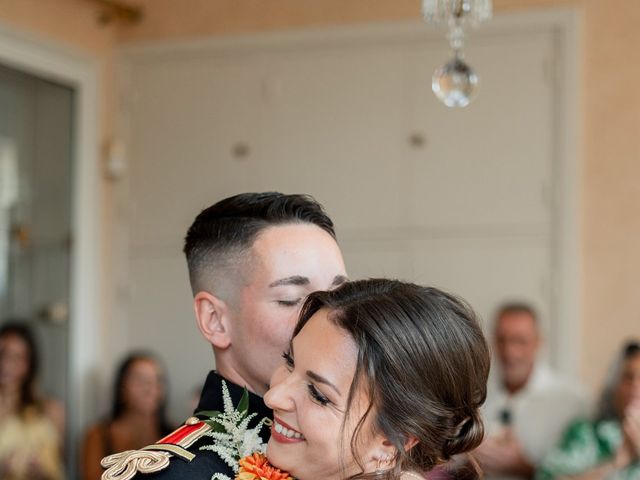 Le mariage de Matthias et Parrine à Ouézy, Calvados 22