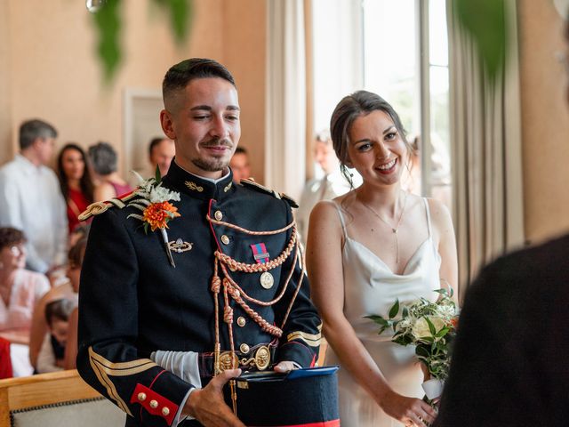 Le mariage de Matthias et Parrine à Ouézy, Calvados 23