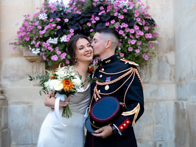 Le mariage de Matthias et Parrine à Ouézy, Calvados 1