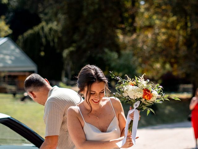 Le mariage de Matthias et Parrine à Ouézy, Calvados 33