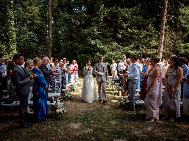 Le mariage de Matthias et Parrine à Ouézy, Calvados 63
