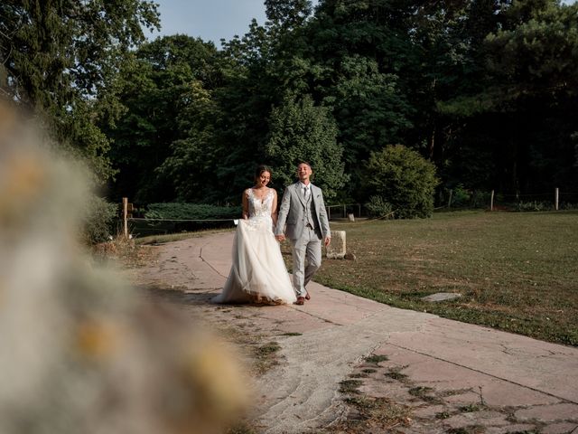 Le mariage de Matthias et Parrine à Ouézy, Calvados 159