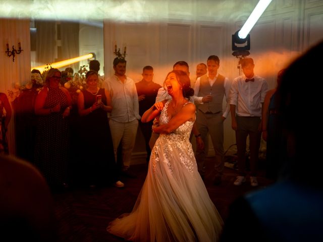 Le mariage de Matthias et Parrine à Ouézy, Calvados 306
