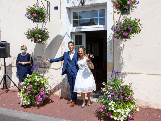 Le mariage de Jordan et Héloïse à Saint-Martin-de-Sallen, Calvados 2