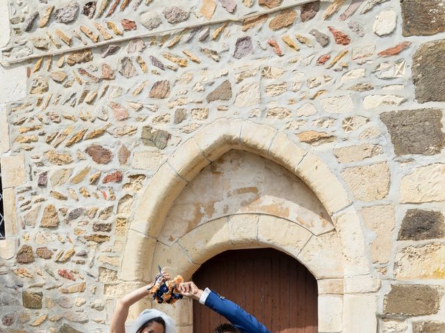 Le mariage de Jordan et Héloïse à Saint-Martin-de-Sallen, Calvados 8