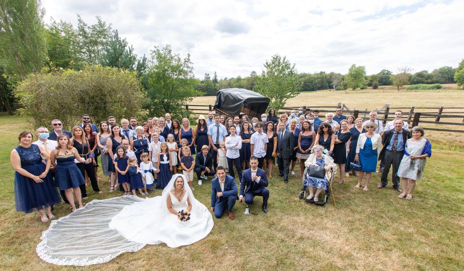 Le mariage de Jordan et Héloïse à Saint-Martin-de-Sallen, Calvados
